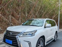 17款雷克萨斯LX570中东版油耗解析雷克萨斯LX570报价多少钱