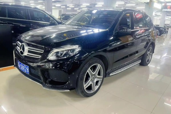 18款奔驰GLE400加规版操控精准越野精髓保留做工细腻一切尽享尖端