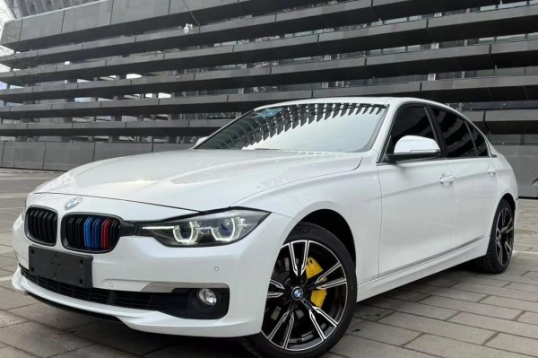 18款宝马3系外观大气经济又实惠北京厂家降价促销团购可分期