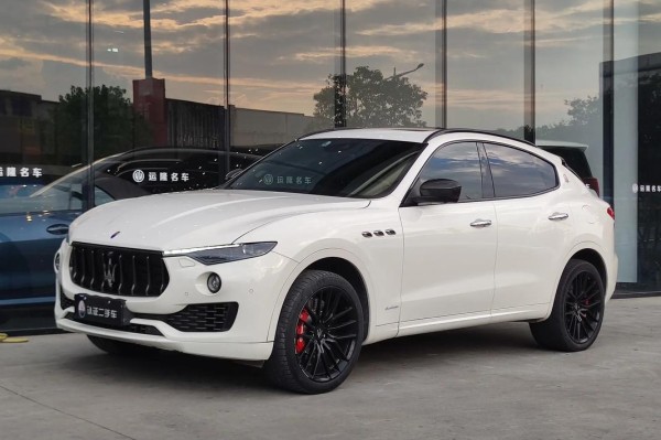 18款玛莎拉蒂莱万特高功率抢先看配置玛莎拉蒂莱万特顶级SUV