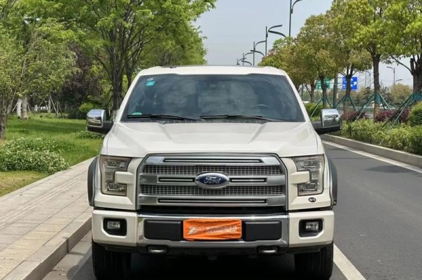 18款福特F150超性能皮卡动力强劲品质高进口福特F150多少钱