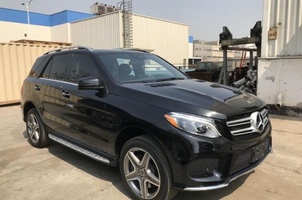18款奔驰GLE400加版港口现车配置齐全价格优惠