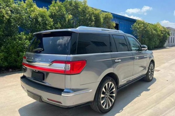 18款加版林肯领航员霸气外形更显当年风采天津最新活动零利润