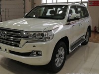 18款丰田陆巡4600 4.6L V8中东版现车实拍报价