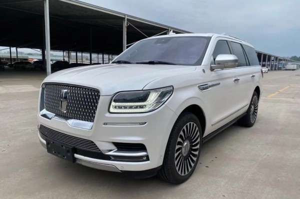 18款墨西哥版林肯领航员3.5T品质无忧炫耀夺目全尺寸豪华SUV