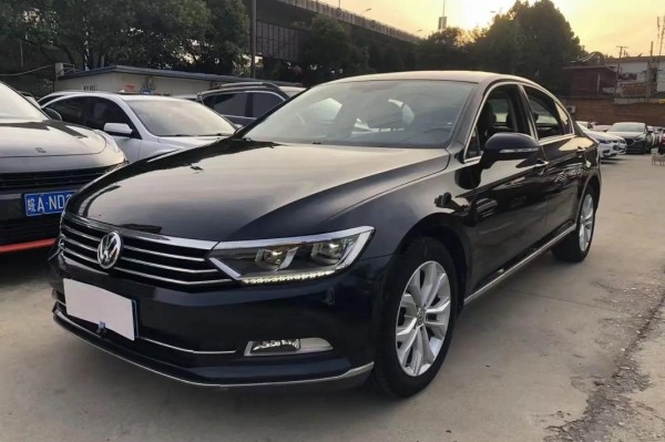 18款大众迈腾最新促销报价优惠7万看看车主们怎么评价这款车