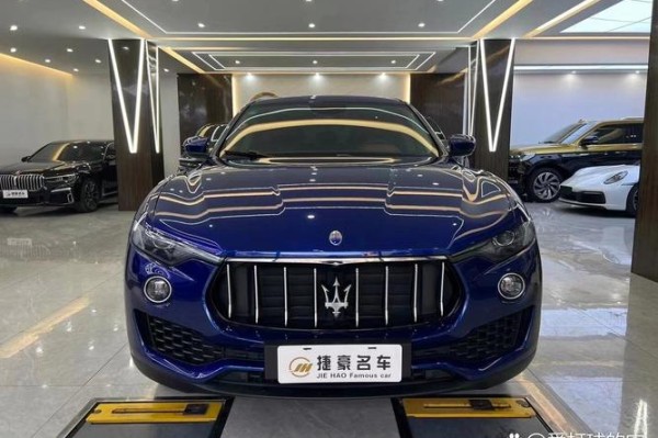 18款玛莎拉蒂SUV价格莱万特标配进口玛莎拉蒂莱万特年底低价