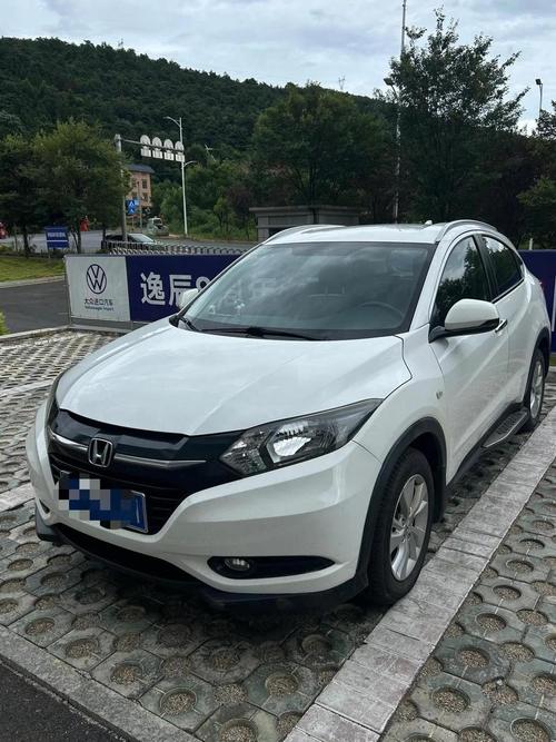 12至15万买什么车好?这三款合资紧凑型SUV降价2万 还买缤智?