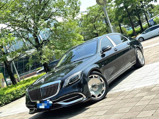 16款奔驰迈巴赫S400L指南平行进口现车奔驰迈巴赫S400L豪车解析