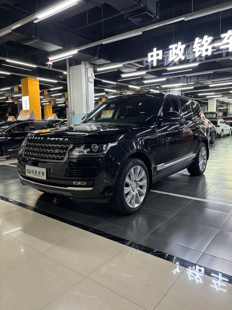 17款欧版路虎揽胜行政3.0HSE版配置详情天津港口促销报价