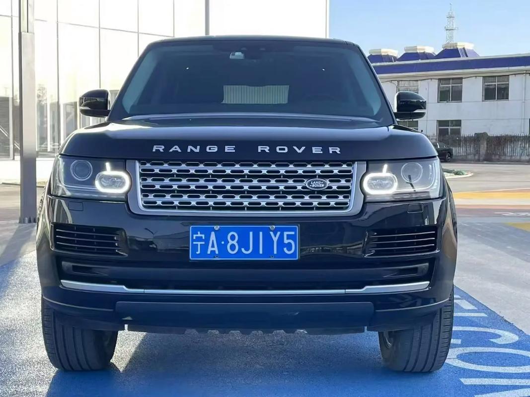 17款路虎揽胜行政加版3.0T柴油HSE天津港降价促销最低报价