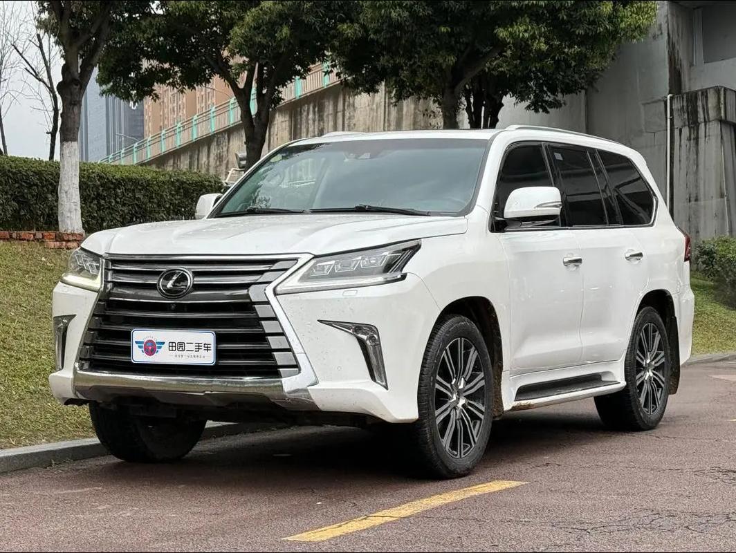 17款雷克萨斯LX570加版天津港节日降价现车最低报价多少钱
