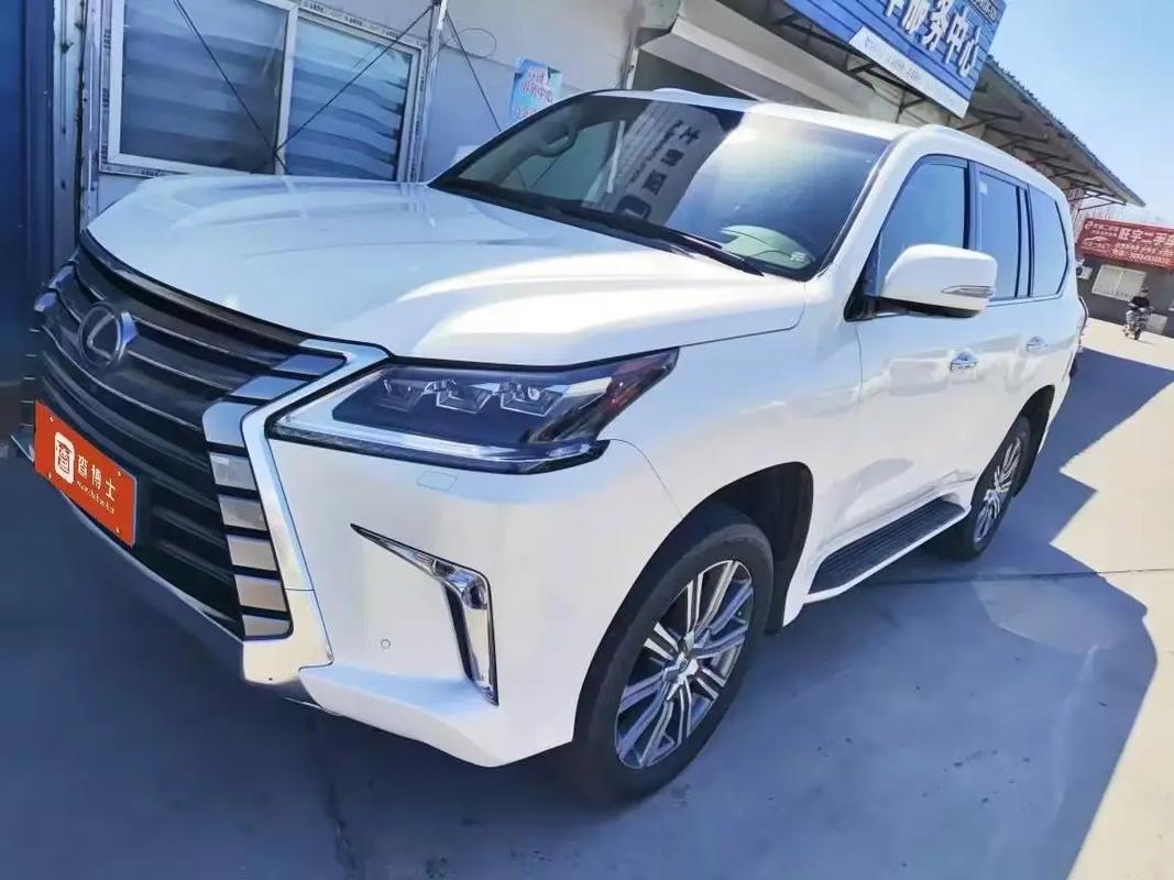 17款雷克萨斯LX570加版节日特惠促销天津港现车最低多少钱