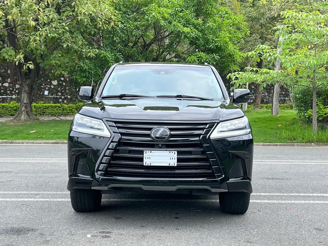 17款雷克萨斯LX570现车凌志SUV优惠首发雷克萨斯LX570加版可分期