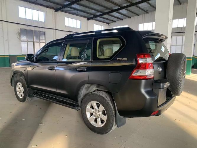 18款丰田霸道2700中东版越野性能就是好普拉多2700优惠新攻略