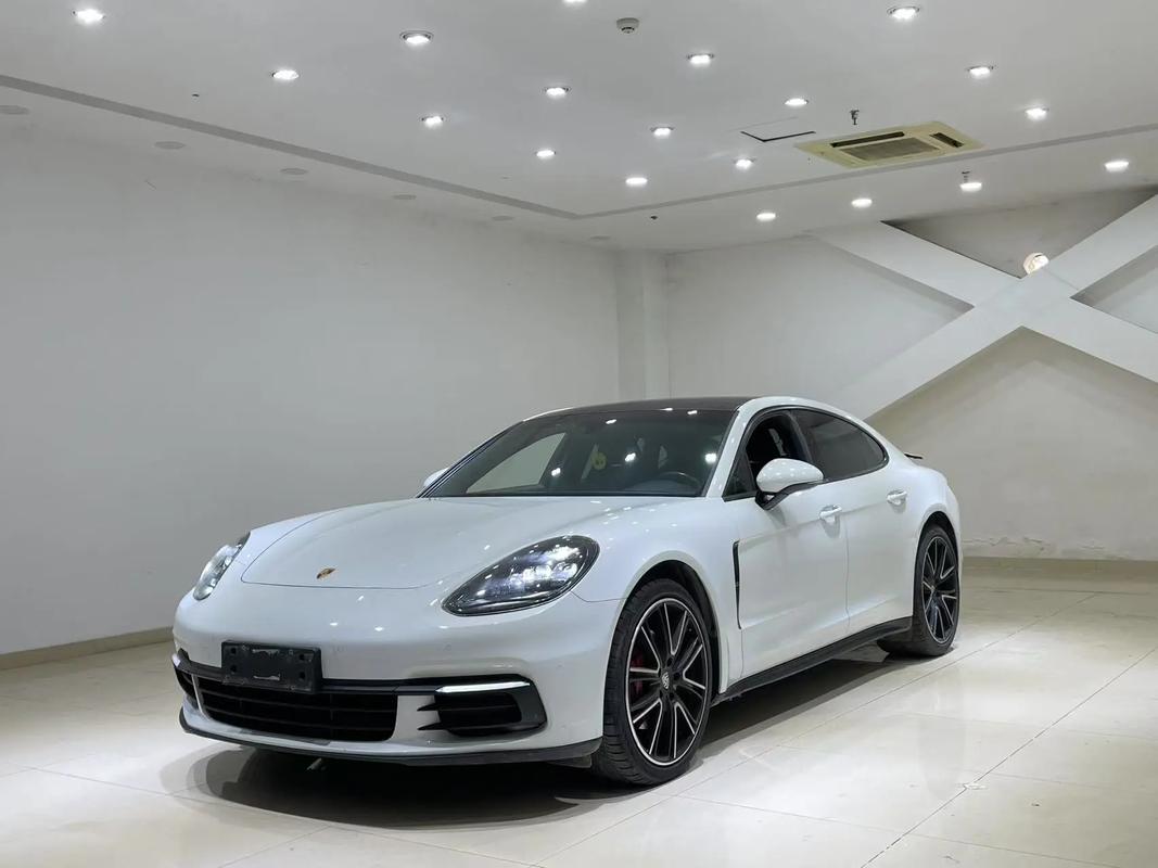 18款保时捷帕拉梅拉时尚跑车优惠不断天津港口优惠促销最低价