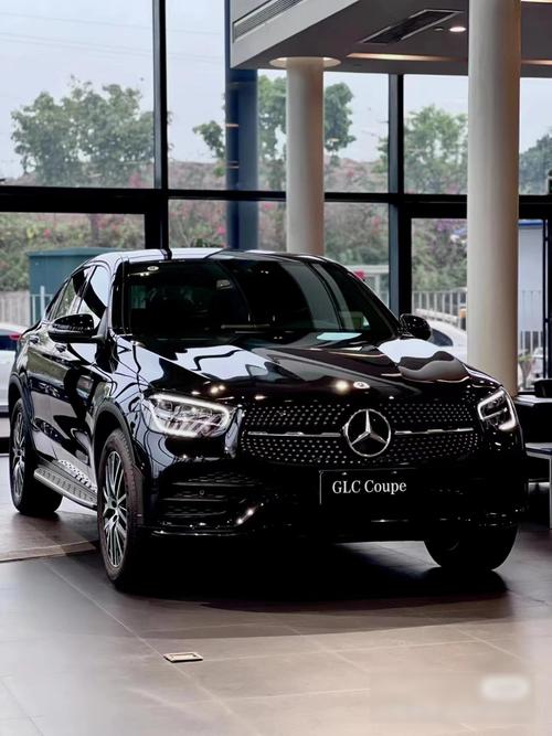 18款墨版奔驰GLC300配置2.0T涡轮增压四缸版解析制造工艺炉火纯青