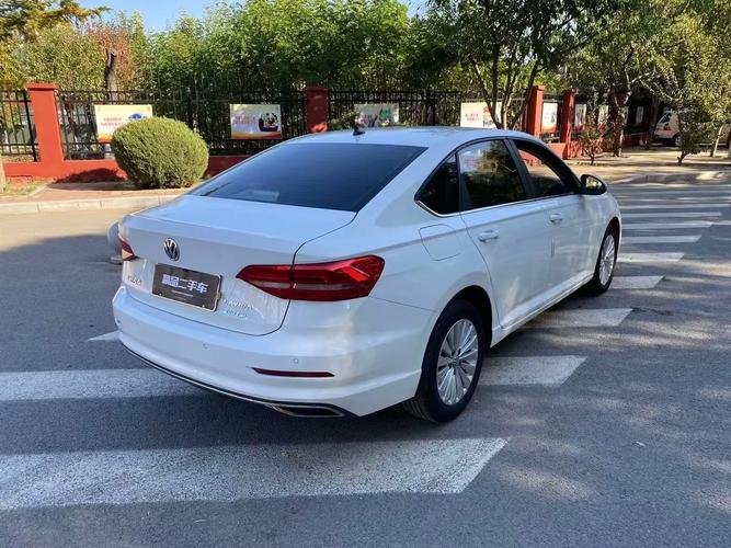 18款大众朗逸自动舒适版plus六月北京最新价格及图片降价现车