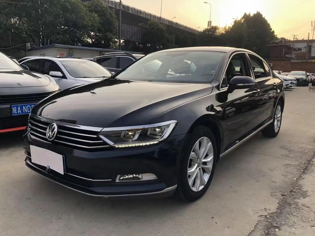 18款大众迈腾最新促销报价优惠7万看看车主们怎么评价这款车