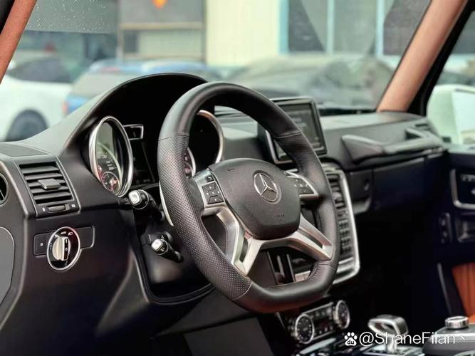 18款奔驰G350柴油版倒车可视化安全实用奔驰G350复古越野价低