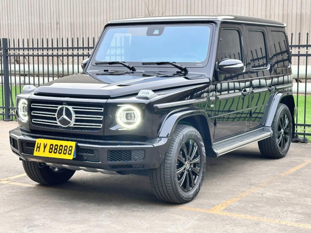 18款奔驰G500美规版实力鹰派越野车的霸主天津保税火爆预定中