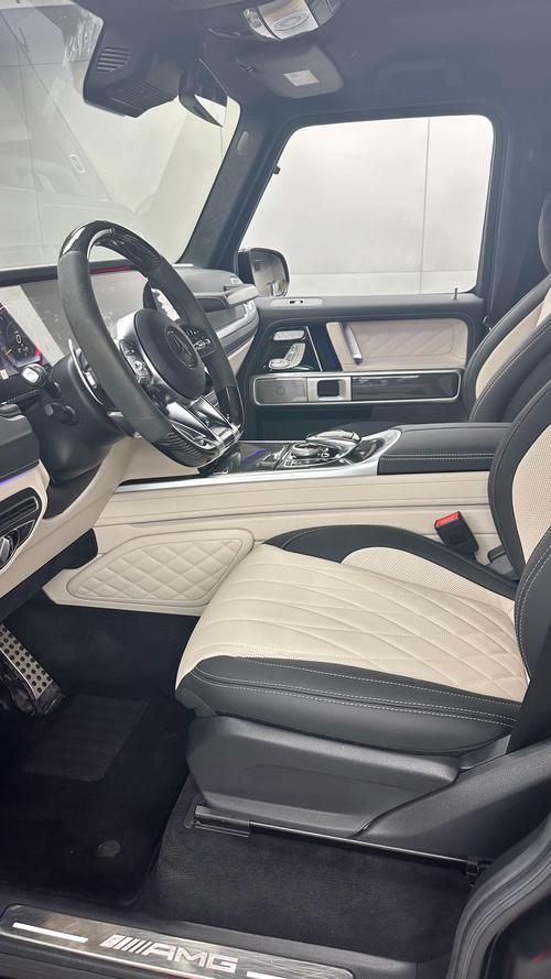 18款奔驰G63加版豪华座驾内饰精美现车最大的变化港口订购中
