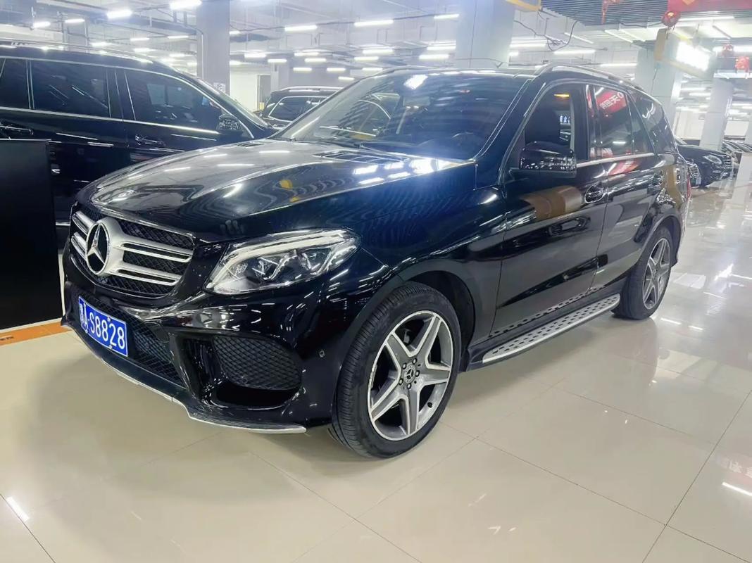 18款奔驰GLE400全新科技时尚SUV现车优惠奔驰GLE400性能大全详解