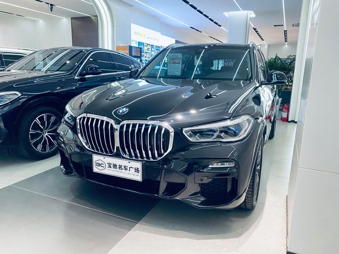 18款宝马X5加版个性化配置性价比高墨版宝马X5油电混合创新科技