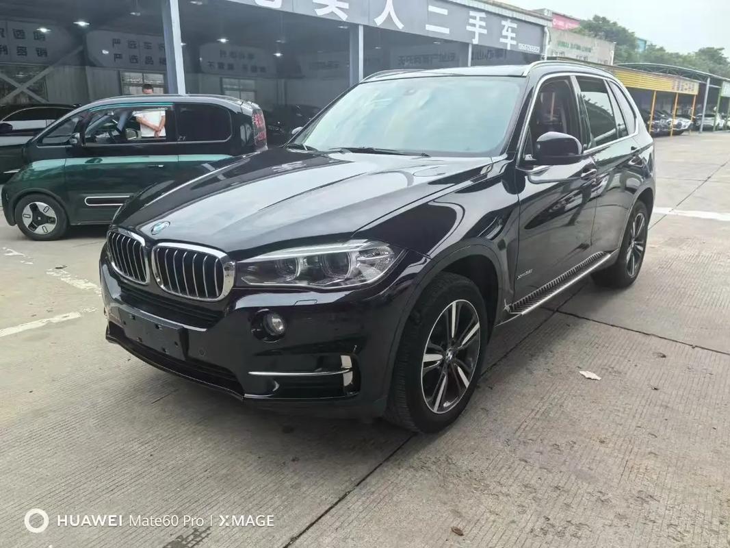 18款宝马X5加版平行进口天津港价格配置宝马X5墨版公路小霸王