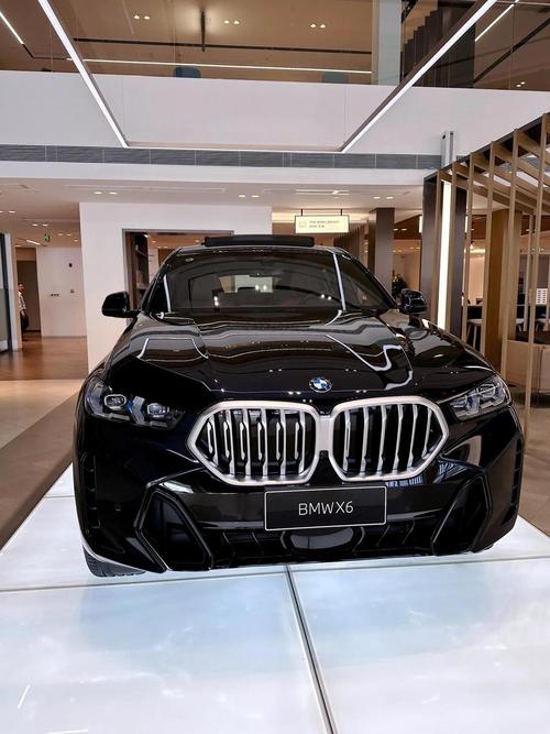 18款宝马X6 3.0T科技感十足风靡今夏配置多样化选择全国价优