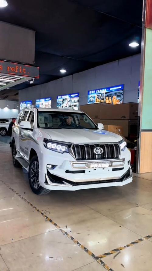 18款平行进口丰田霸道4000全新配置价格丰田霸道4000降价促销