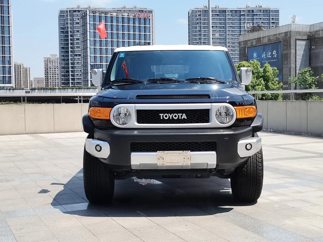 AMG电动旗舰SUV谍照曝光 定位高性能纯电动SUV AMG电动旗舰SUV谍照曝光 定位高性能纯电动SUV