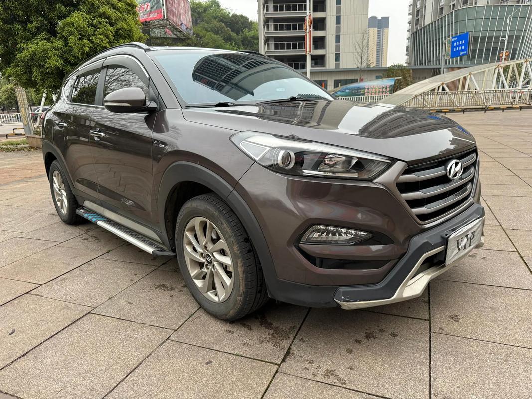 17款雷克萨斯LX570 八座21轮中东现车顶配报价雷克萨斯LX570优惠
